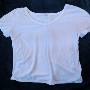 Cropped tee